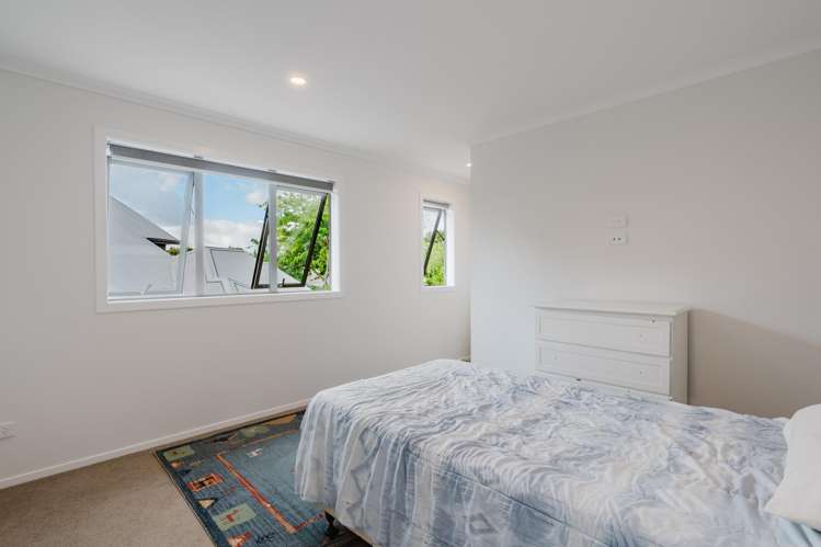 1/18 Pickering Crescent Chedworth_17