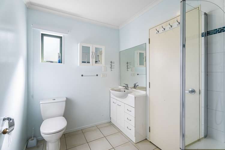 30 Midshipman Court Gulf Harbour_8