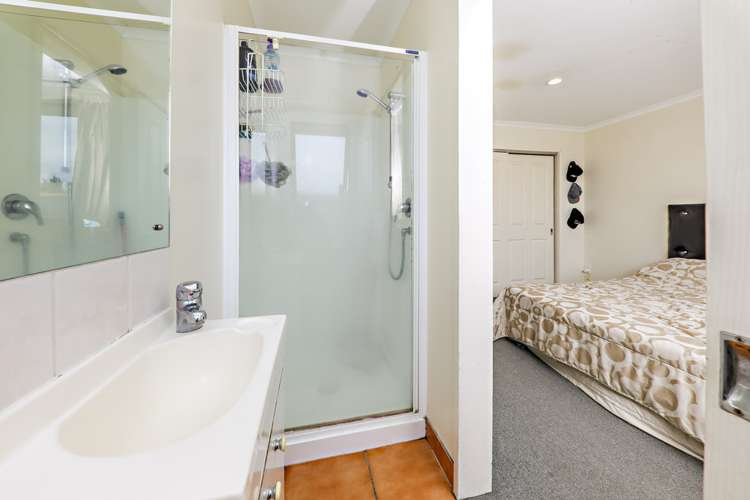 27 Glenveagh Park Drive Manurewa_8