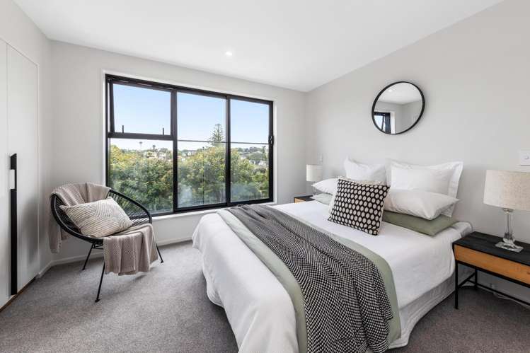 8/32 Karori Crescent Orakei_13