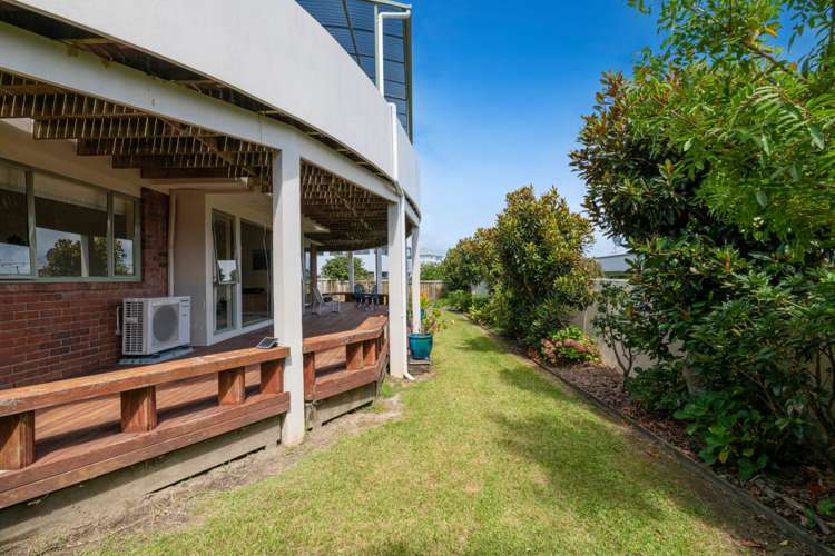 17 Fishermans Cove Army Bay_23