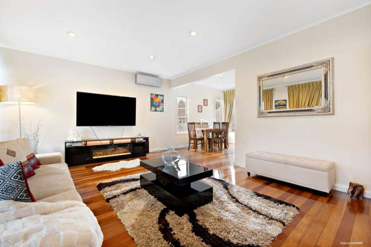 1516 Dominion Road Extension Mt Roskill_3