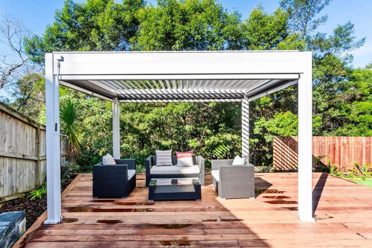 9C Olwyn Place Greenhithe_14