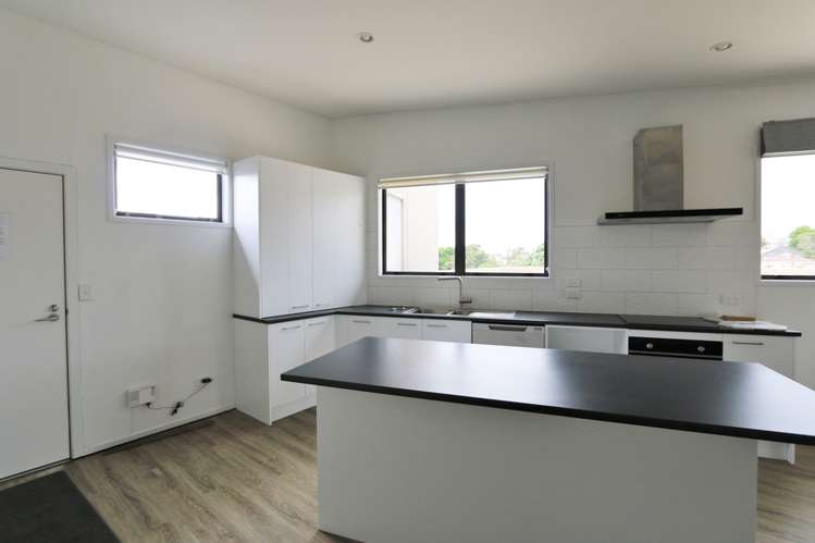 4a/21 Saint Jude Street Avondale_2