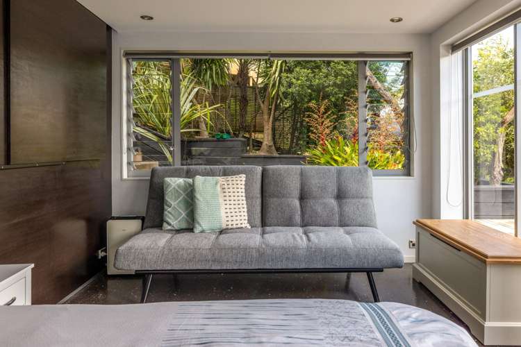 3 Giles Road Ostend_25