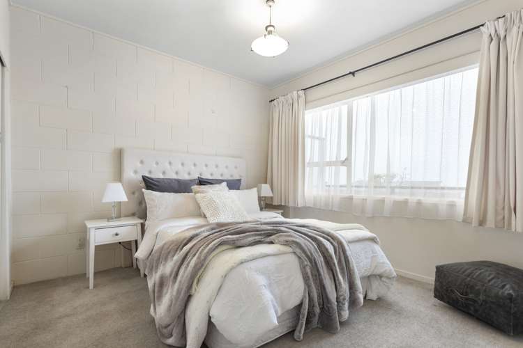 1/9 Strong Street Saint Johns_6