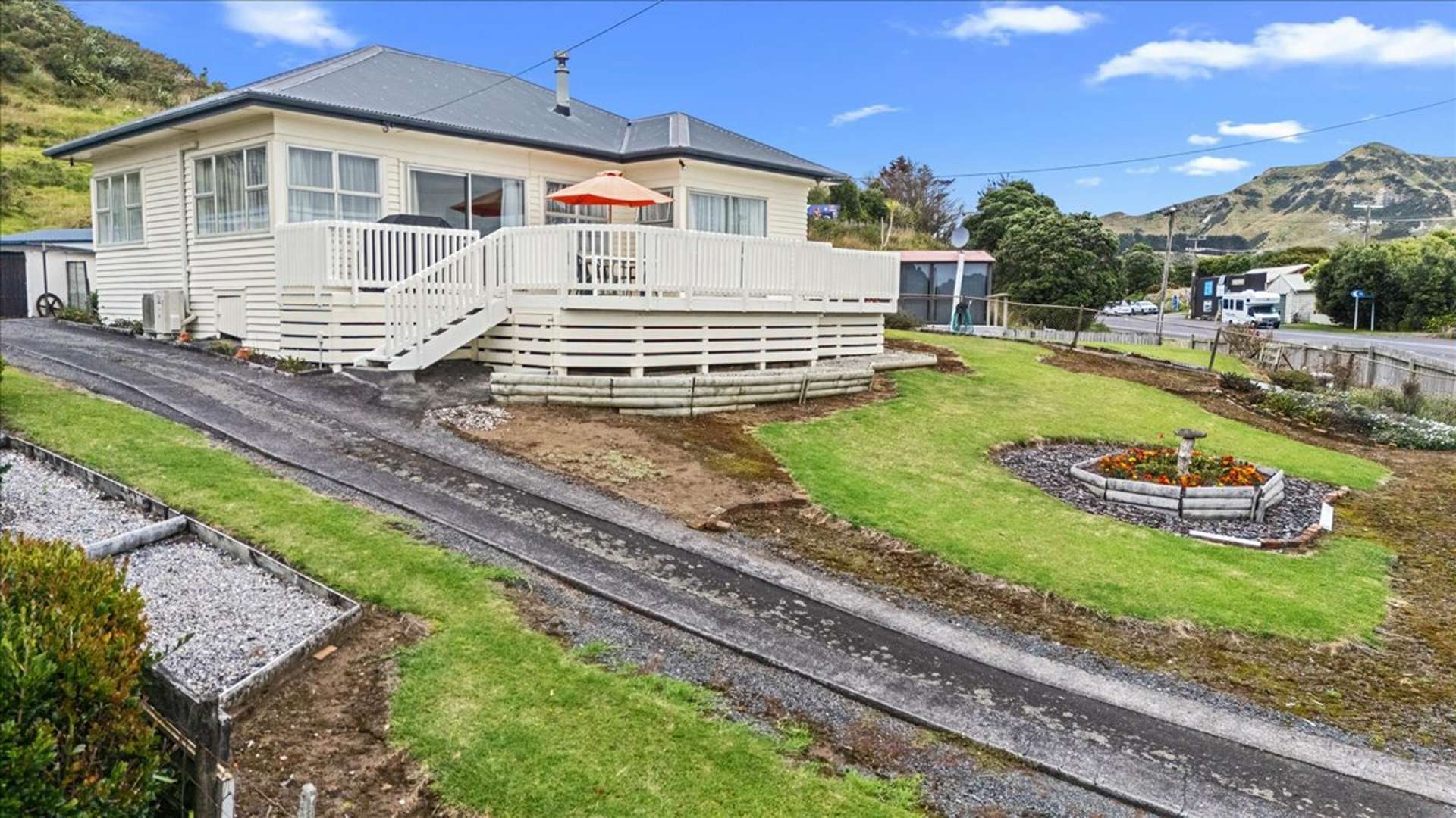 43 North Street Mokau_0