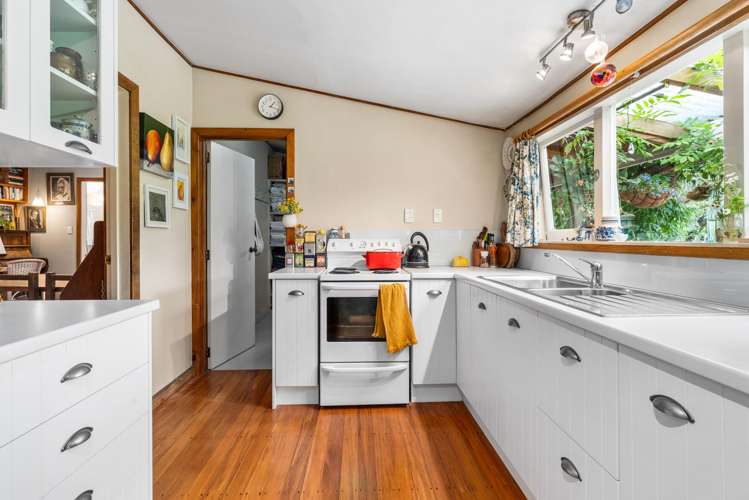 16 Laing Crescent Heathcote Valley_2