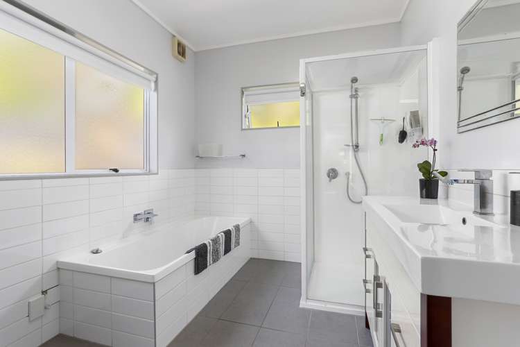 334 Titirangi Road Titirangi_12