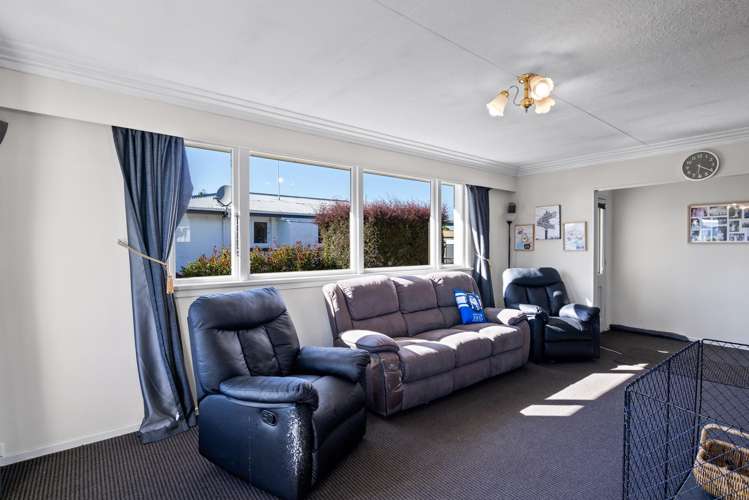 27 Glenalmond Crescent Rockdale_2