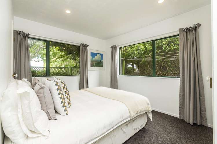 2/63 Athens Road Onehunga_6