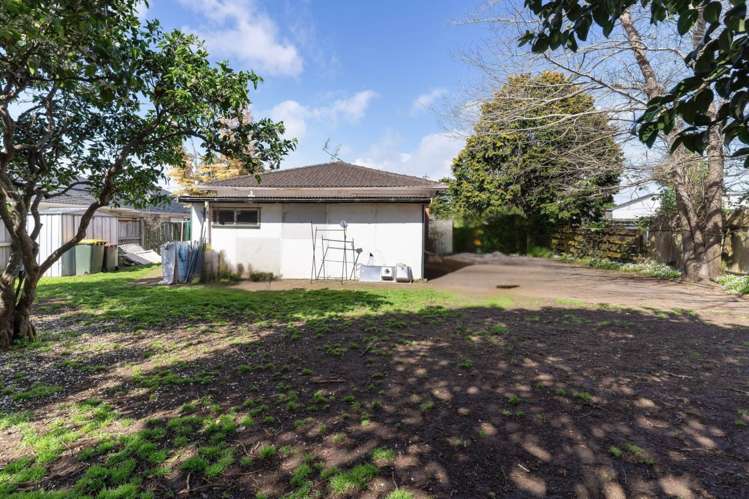 4/8 Maunu Road Papatoetoe_12