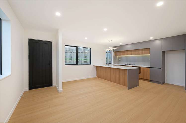 24&24a Katote Avenue Swanson_32