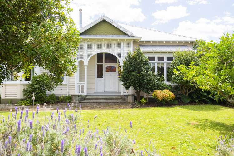 7 Derby Street Gisborne_1