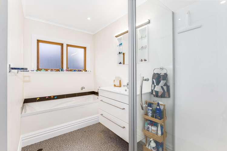 69 Herald Street Berhampore_10