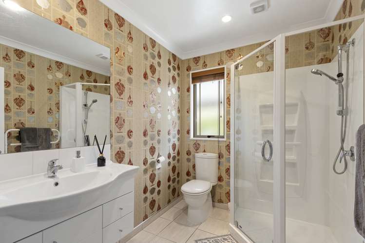 1 Watermill Boulevard Northwood_19