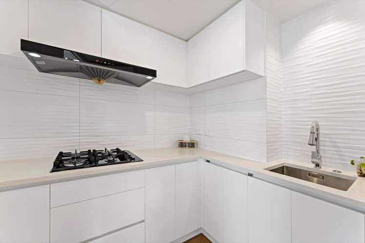 96B Kurahaupo Street Orakei_16