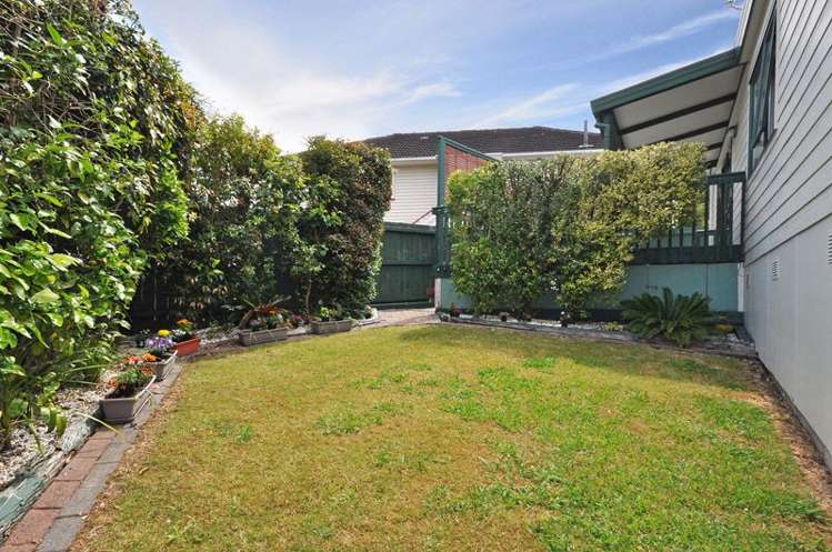 45a Amberley Avenue Te Atatu South_16