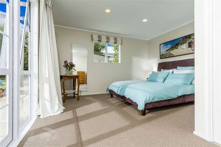 5 Owens Road Devonport_16
