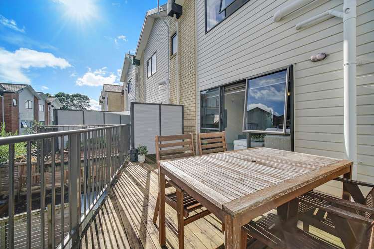 207/172 McLeod Road Te Atatu South_11