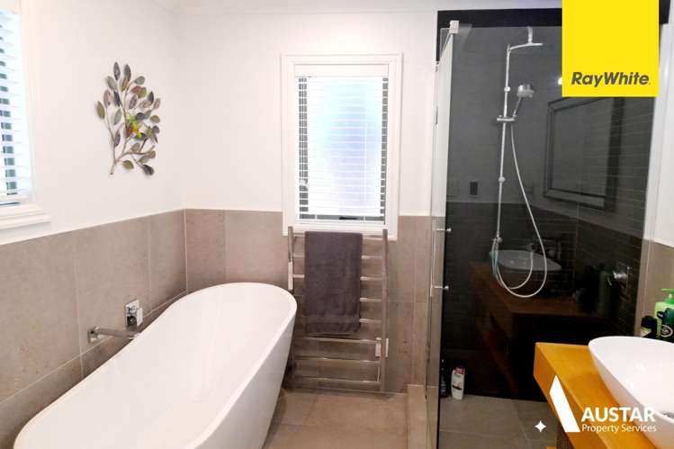 6 Dorothy Road Laingholm_16