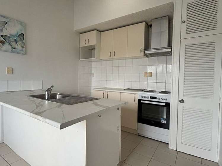1/23 Woodcote Drive Glenfield_10
