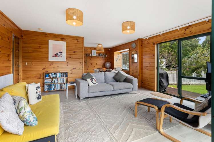 5 Leah Road Wharekaho_8