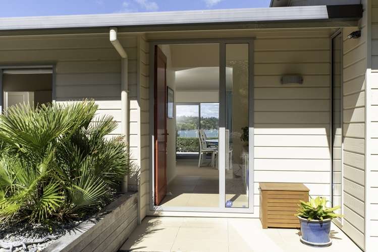 5c Deeming Road Russell Surrounds_4