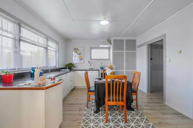 202 Maxwell Road Redwoodtown_4