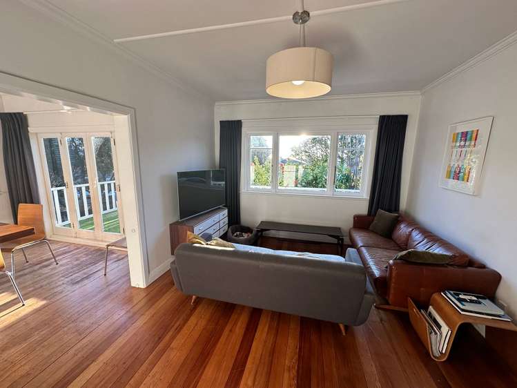 7 Weston Avenue Mount Albert_6