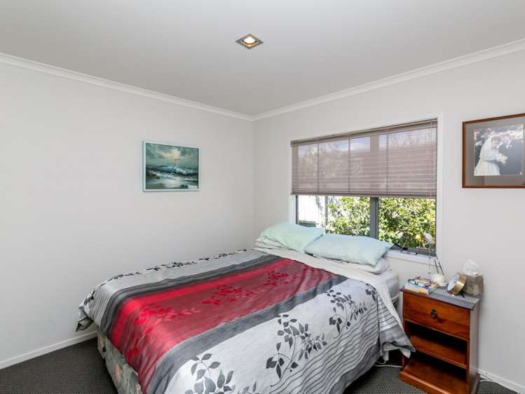 11 Dorset Avenue Westown_10