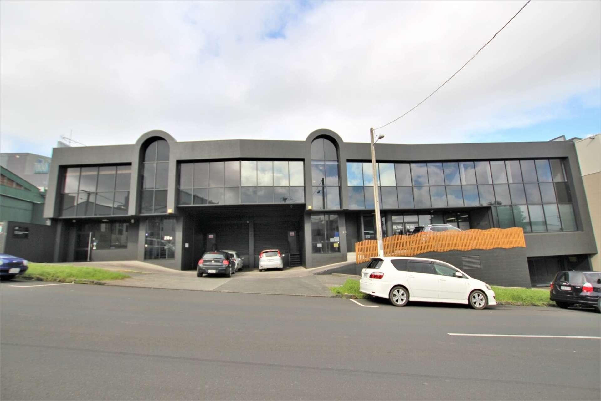 20-24 Crummer Road Grey Lynn_0