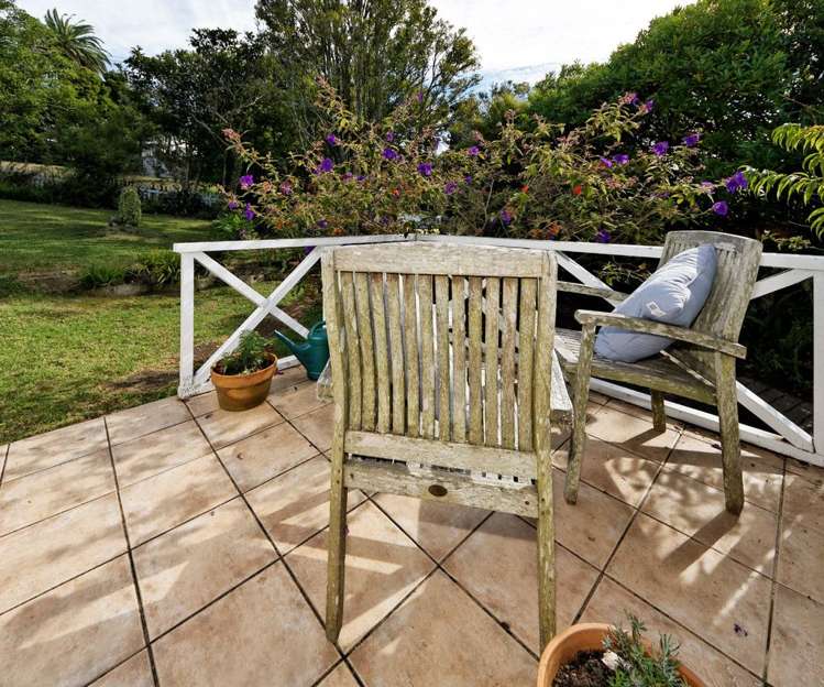 198 Golf Road Titirangi_8