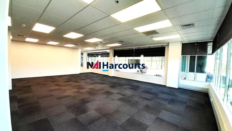 L1 Office 3/61 Hurstmere Road Takapuna_6