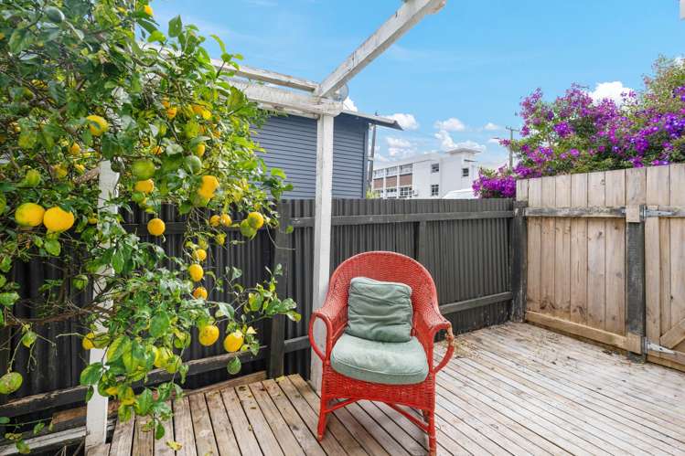 2 Kent Road Regent_7