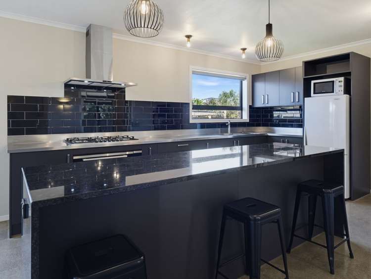 9 Golf Vue Place Castlecliff_4