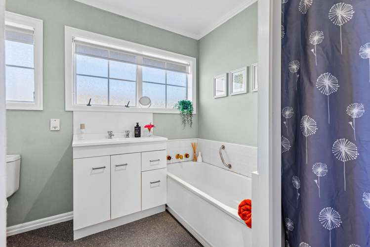 2/9 Richards Avenue Forrest Hill_15