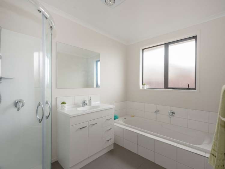 212 Saint James Drive Huntington_15