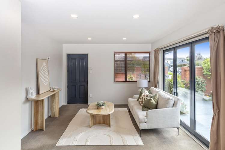 8/22 Boon Street Sydenham_6