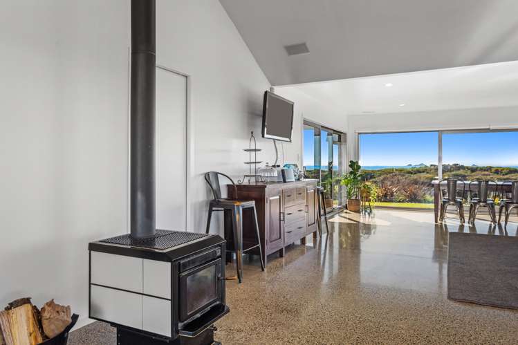 1030 Thornton Road Matata_17