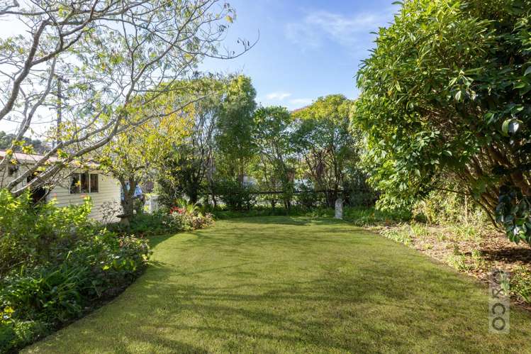 16 Karaka Street Helensville_18