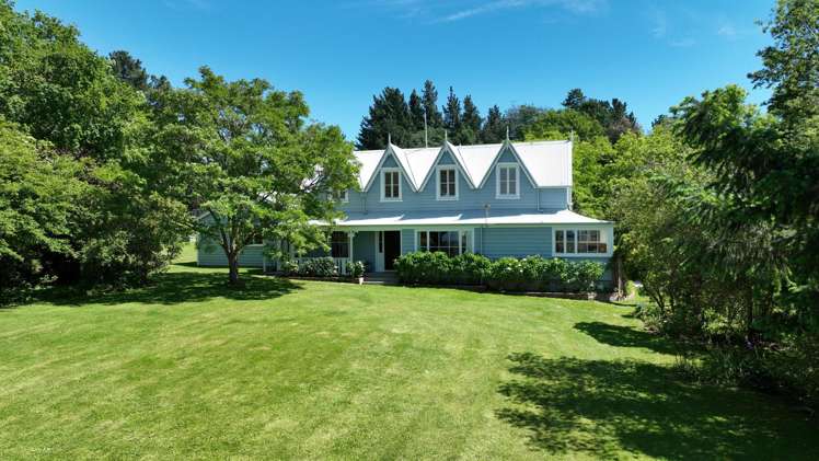 211 Summerhill Road Cust_47