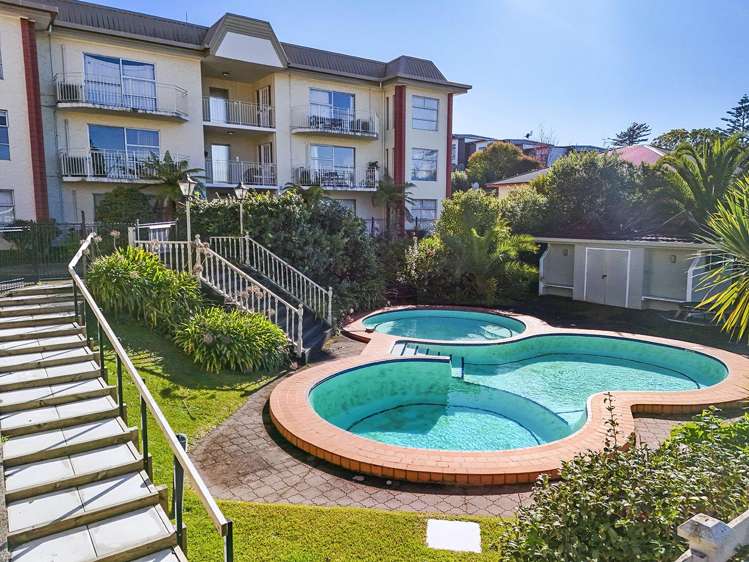 2/10 Hunter Street Hamilton Lake_19