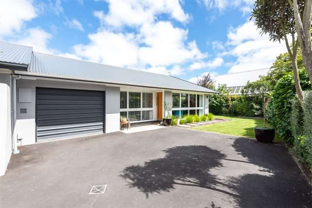 2/10 Ladbrokes Place Fendalton_1