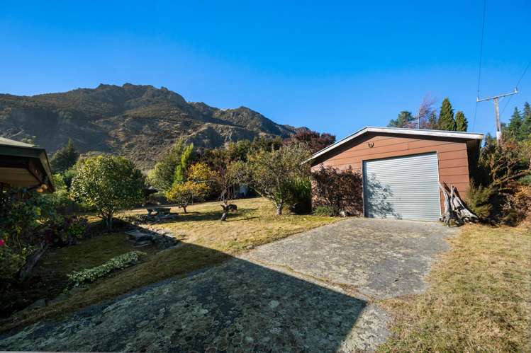 4 Hodgkinson Street, John Creek Lake Hawea_33