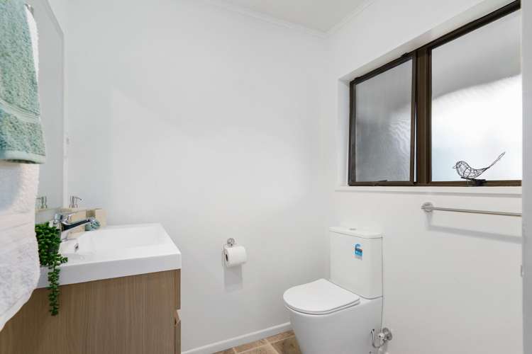 2/64 Hamilton Road Cambridge_14