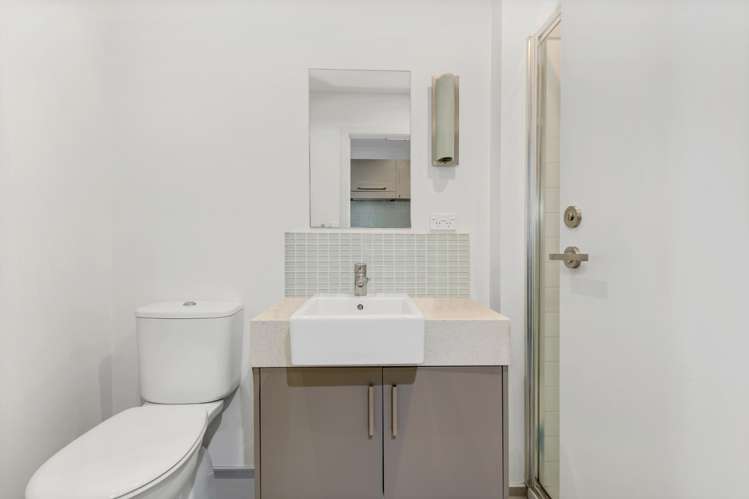 305/4 Wagener Place Mount Albert_3