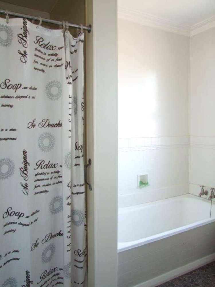 18 Ajax Street Milton_11