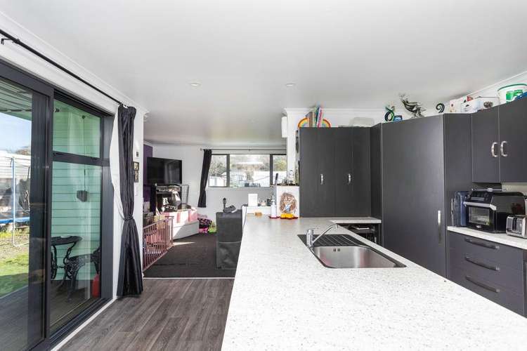 6 Otanga Street Dannevirke_3