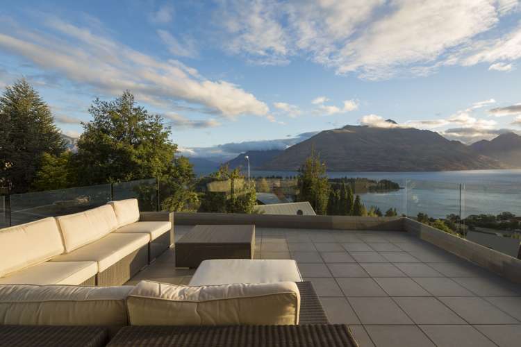 26 Edinburgh Drive Queenstown_7